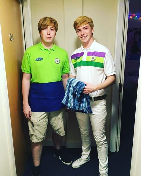 Ben Holden on Instagram: “Me and the brother as Zack and Cody. Halloween night of partying! We are living the suite life now. #halloween #disney #disneycostume…” Zack And Cody Costume, 2000s Shows, Halloween Disney, Dylan Sprouse, Suite Life, Trendy Halloween Costumes, Trendy Halloween, Halloween Stuff, Halloween 2020