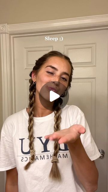 Maddy Millard on Instagram: "Hard to show but hopefully this makes sense!!🫶   #hair #hairstyle #hairideas #hairinspo #hairtutorial #heatlesshair #heatlesscurls #ropebraid #ropebraidtutorial #wavyhair #curlyhair #utahgirl #heatlesswaves #mamamiahair #summerhairstyles" Rope Curls Tutorial, Rope Curls Hair, Overnight Crimped Hair, Braided Hair Waves, Hairstyle To Sleep In, Hairstyles For Wet Hair Overnight, How To Style Crimped Hair, Maddy Millard, Hairstyles With Crimped Hair