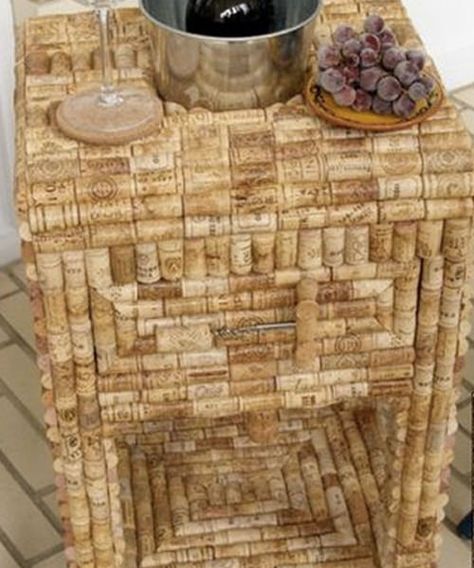 DIY Cork Patio Table Ideas For Corks Projects, Wine Cork Furniture Diy Projects, Diy Cork Placemats, Diy Cork Fabric Sewing Projects, Wine Cork Table, Wine Cork Planter Pots & Planters, Wine Cork Diy Projects, Cork Diy Projects, Cork Stool