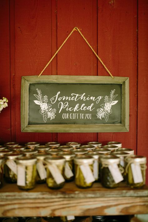 Pickle Wedding Favors | Photo: Angela King Photography | Rustic Party Favors, Memorable Wedding Favors, Mason Jar Wedding Favors, Country Wedding Favors, Wedding Favour Jars, Succulent Wedding Favors, Creative Wedding Favors, Inexpensive Wedding Favors, Wedding Favor Labels