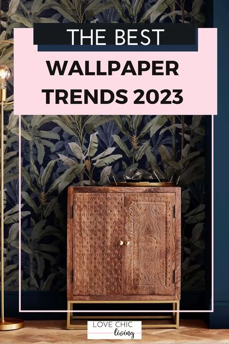 Statement Bedroom Wallpaper, Wallpaper 2023 Interior Design, Amazing Bathroom Wallpaper, Wallpaper Trends 2023 Powder Room, Wallpaper Feature Bedroom Wall, 2023 House Decor Trends Living Room, Contemporary Powder Room Wallpaper, Best Wallpaper 2023, Powder Room Wallpaper Bold Modern