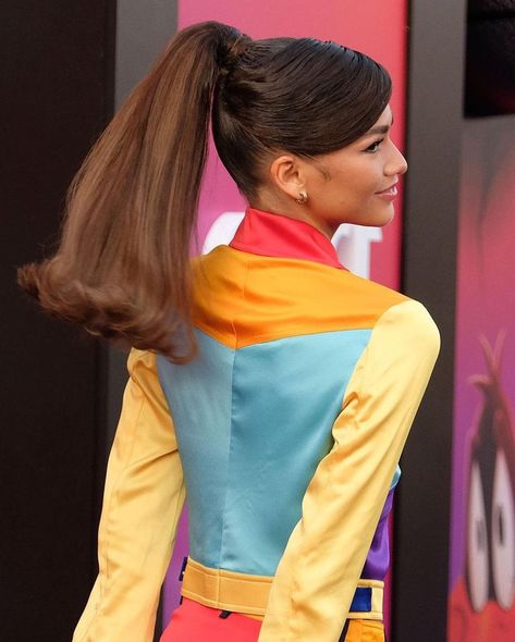 Zendaya Ponytail, The Barbie Ponytail, Original Barbie Doll, Barbie Ponytail, Law Roach, Zendaya Maree Stoermer Coleman, Zendaya Outfits, Ponytail Hairstyle, Straight Ponytail