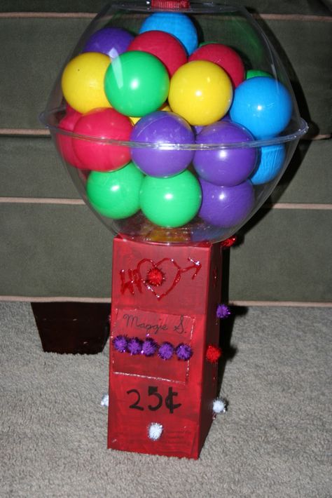 Mommy Lessons 101: Creative Valentine Box Ideas #1 - Gumball Machine Bubblegum Machine, Valentine Box Ideas, Diy Valentines Box, Kids Valentine Boxes, Valentine Card Box, Valentine Day Boxes, Creative Box, Diy Fan, Creative Valentines