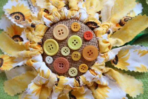 How to Make a Cheerful Scrap Fabric Sunflower Decoration - FeltMagnet Sunflower Crafts, Burlap Flowers, Scrap Fabric, Cloth Flowers, Sunflower Decor, Flower Center, Ring Ideas, Fabric Strips, Glue Crafts