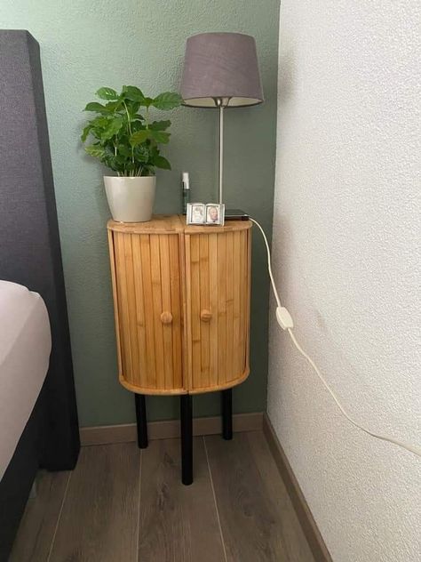 Diy Round Nightstand, Unusual Bedside Tables, Round Nightstand, Mudroom Organization, Diy Nightstand, Bread Bin, Mid Mod, Back Garden, Ikea Hack