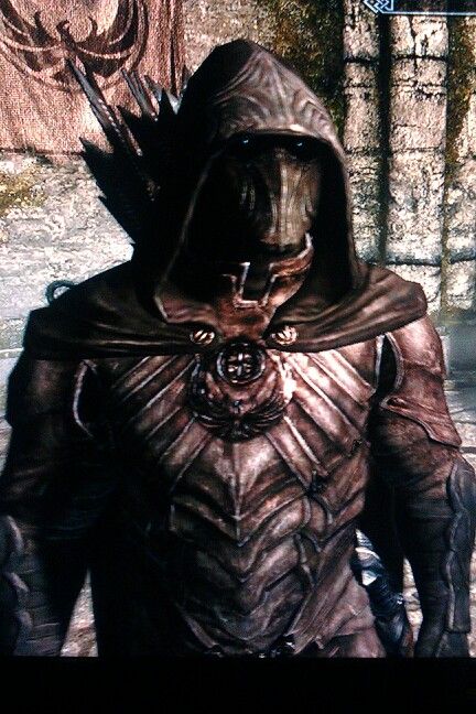 Skyrim Nightingale Armor, Skyrim Nightingale, Nightingale Armor, Elder Scrolls Games, Dragon Born, Best Armor, Elder Scrolls Skyrim, Fantasy Warrior, Nightingale