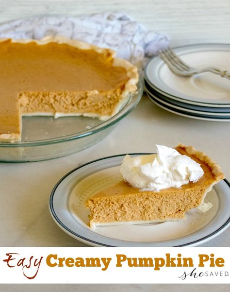 You'll be so thankful for this easy CREAMY pumpkin pie recipe, it's SO good and a super simple dessert! Creamy Pumpkin Pie Recipe, Cheesecake Pumpkin Pie, Traditional Pumpkin Pie Recipe, Creamy Pumpkin Pie, Cheesecake Pumpkin, Dishes Recipe, Pumpkin Tarts, Mini Pumpkin Cheesecake, Thanksgiving Desserts Table