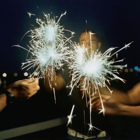 Sparkler, Fireworks, Sky, New Years Day, Night, Diwali, Event, Midnight, Holiday, Darkness, Simple Party Ideas, Diy Cocktail Bar, Floats Drinks, Mario E Luigi, Cowboy Theme Party, Diy Cocktails, Adult Party Themes, Sparkle Party, Prom Decor