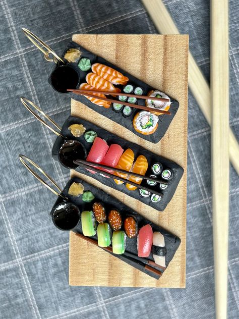 Miniature polymer clay sushi plate earrings Polymer Clay Plate, Polymer Clay Sushi, Sushi Nails, Clay Sushi, Polymer Clay Food Earrings, Polymer Clay Food, Ceramic Food, Miniature Polymer Clay, Food Project