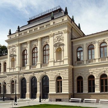 Art Museum Exterior, Classic Building Facade, Museum Exterior, Art Museum Architecture, Limestone House, Classic Facade, Commercial Design Exterior, Luxury Plan, Classic Building