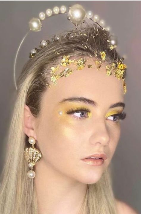 Aphrodite Gold Makeup Looks Aphrodite Makeup Goddesses, Aphrodite Makeup, Goddess Makeup Look, Radiant Makeup, Goddess Of Love And Beauty, Goddess Makeup, Gold Makeup Looks, Aphrodite Goddess, Shine Like A Star