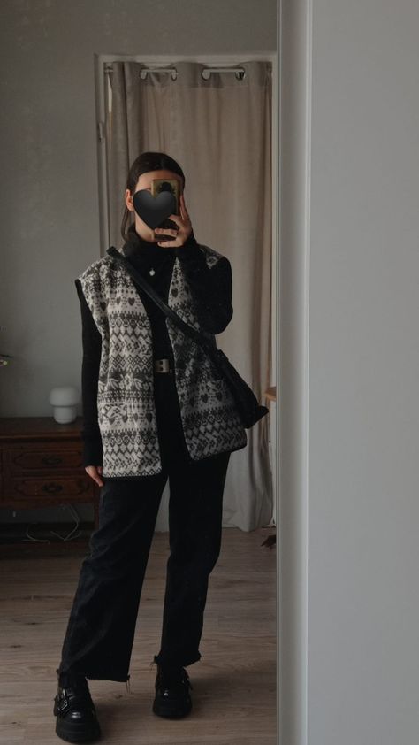 ootd outfit inspo granny fits spring dark academia chunky loafers cross body bag Alt Loafers Outfit, Chunky Loafers Outfit, Queer Outfits, Granny Vest, Chunky Loafer, Loafers Outfit, Chunky Loafers, Loafers Style, Black Loafers