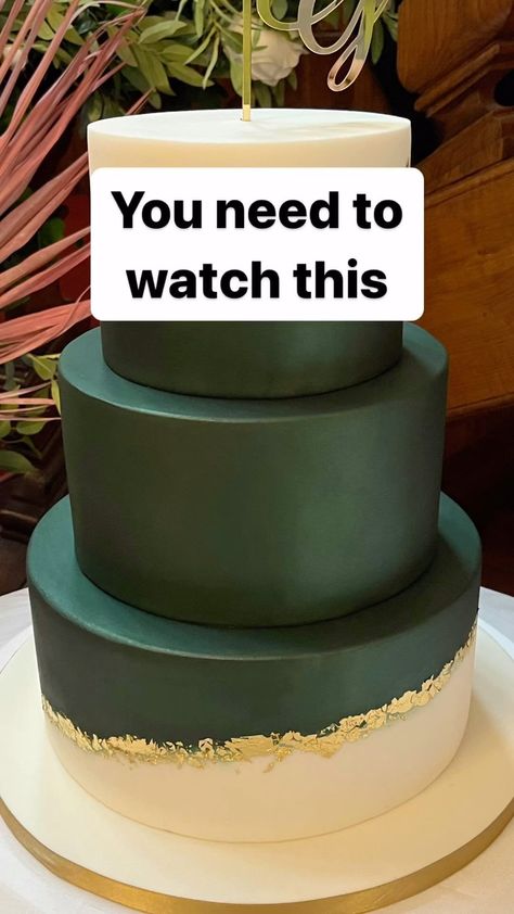 Carol Smith | Cake Artist & Tutor | ⭐️ How I made this gorgeous green ⭐️ I know it took a little longer than what I said, but I eventually got round to doing a short video so... | Instagram Smith Cake, Silver Cake, Green Cake, Cake Artist, Confetti Cake, Green Powder, Touch Of Gold, Like Crazy, I Know It