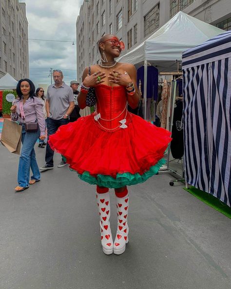 Petticoat Outfit Ideas, Watermelon Inspired Outfit, Watermelon Sugar Outfit, Random Outfits, Gov Ball, Watermelon Sugar, Outfit Styling, Maximalism, Dancing With The Stars