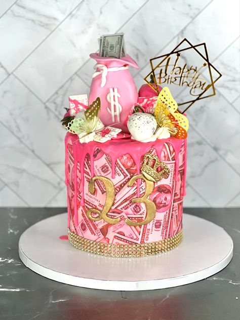 Hey everyone! Check out this gorgeous pink money themed strawberry drip cake. 💰💕 It's covered in pink edible money frosting sheets and decorated with an edible money bag and gold butterflies. And as if that wasn't enough, it's also adorned with beautiful pink and white chocolate covered strawberries. 🍓🍫 Perfect for any occasion, especially for those who love the color pink and money! . . . #CakeGoals #CakeDecorating #PinkMoneyCake #StrawberryLove #ChocolateCoveredStrawberries #SweetTreats Pink Money Cake Birthday, Strawberry Drip Cake, Strawberry Cake With Chocolate, Cake With Chocolate Covered Strawberries, Birthday Strawberry Cake, Queens Birthday Cake, White Chocolate Covered Strawberries, Pink Money, White Chocolate Covered