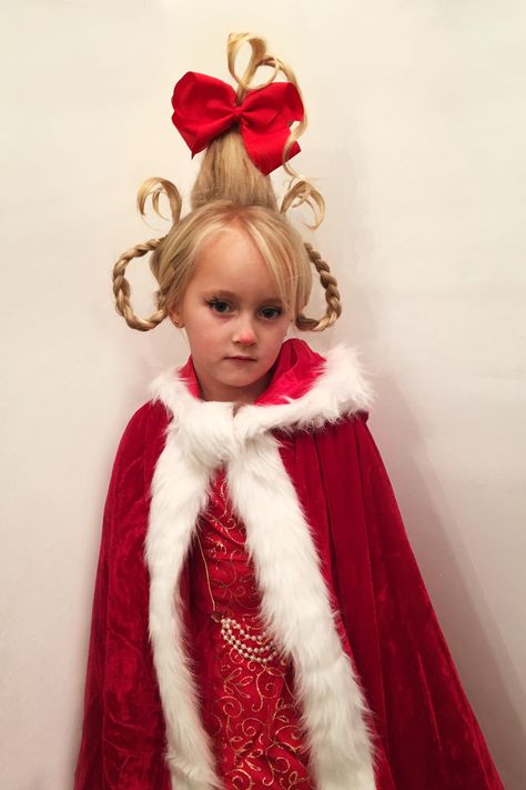 Cindy Lou Who  The Grinch Who Ville Hair For Kids, Cindy Lou Who Hairstyle Kids, Easy Cindy Lou Who Hair, Cindy Lue Who, Diy Cindy Lou Who Hair, Cindy Lou Who Hairstyle Diy, Cindy Loo Who Costume, Cindy Loo Who Hair, Whoville Hairstyles Easy