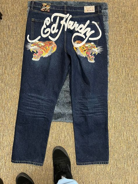 Ed hardy jeans Ed Hardy Outfit Men, Ed Hardy Wallpapers, Ed Hardy Outfit, Ed Hardy Designs, Ed Hardy Jeans, Polo Ralph Lauren Hoodie, Denim Inspiration, Men's Bottoms, Youtube Logo