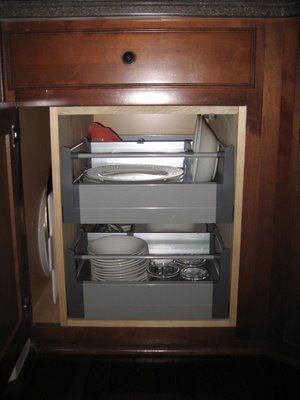 IKEA Hackers: Adding drawers to your own kitchen cabinet Ikea Office Furniture, Ikea Pantry, Semi Custom Cabinets, Ikea Kitchen Island, Ikea Kitchen Design, Ikea Kitchen Cabinets, Furniture Update, Kitchen Pantry Cabinets, Ikea Hackers