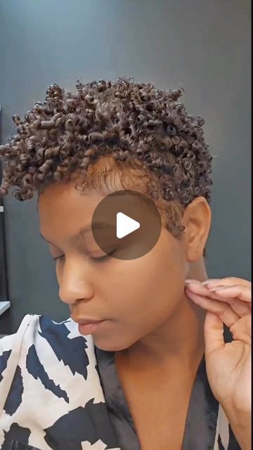 Curl Boss Aunt Jackie, Short Natural Hair Black Women, Short Twa Hairstyles, Curl Custard, Aunt Jackie, Super Short Pixie, Twist Curls, Twa Hairstyles, Tapered Natural Hair