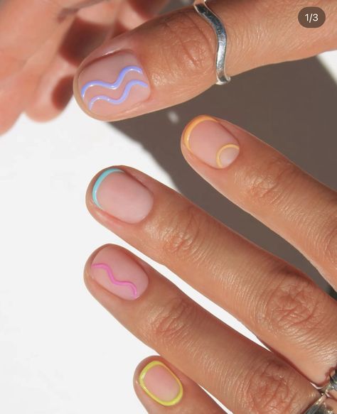 Minimalist Nail Art Short Nails Summer, Colorful Natural Nails, Fun Nail Art Summer, Subtle Pride Nails Short, Summer Nails Natural Nail, Fun Summer Nails Short, Subtle Summer Nails, Subtle Pride Nails, Extra Short Nails