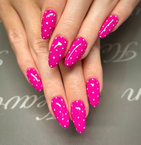 30 Almond-Shaped Nail Designs to Try Pink Almond Nail Designs, Nails With Dots, Almond Shaped Nails Designs, Almond Nail Designs, Bright Nail Designs, Dot Nails, Dot Nail Art, Manicure Inspiration, Almond Shape Nails