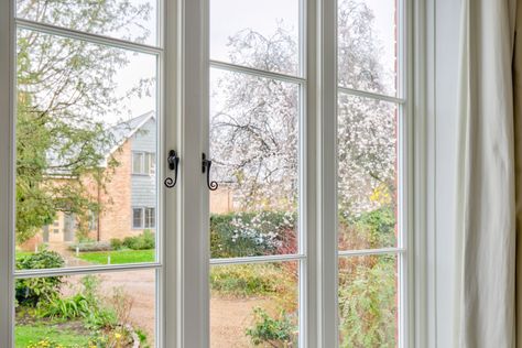 Wide Sash Windows, Large Sash Windows, Colonial Casement Windows, Georgian Sash Windows, Traditional Casement Windows, Old Conservatory, Farmhouse Lounge, Georgian Farmhouse, Conservatory Interior