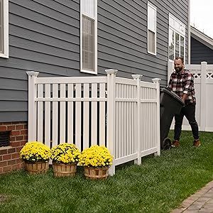 Outdoor Privacy Fence, Air Conditioner Fence, Air Conditioner Hide, Easy Small Garden Ideas, Hide Trash Cans, Rock Cottage, Privacy Fence Panels, Pool Patio Furniture, Vinyl Privacy Fence