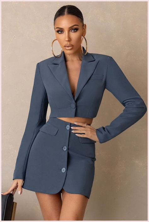 [Ad] Investment Slate Blue Cropped Boxy Blazer Club L London - Uk #croppedblazeroutfitclassy Feminine Suits, Business Outfits For Women, Crop Blazer Outfit, Cropped Blazer Outfit, Corporate Wears, Working Smart, Stylish Business Outfits, Boxy Blazer, Style Bleu