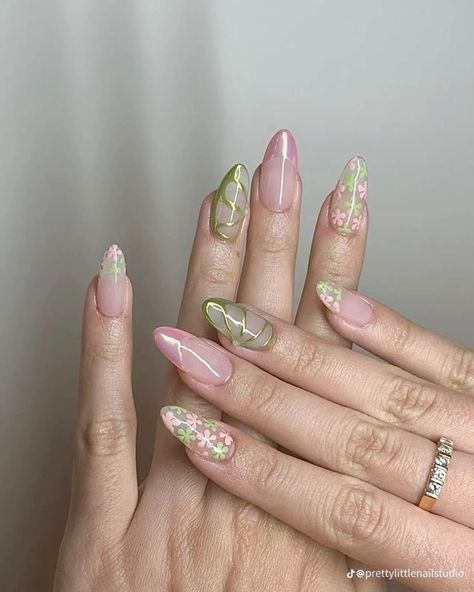 Pink And Green Almond Nails Design, Green And Pink Almond Nails, Green And Pink Nail Art, Pastel Pink And Green Nails, Pink And Green Nail Art, Green And Pink Nails, Pastel Green And Pink, Evil Eye Nails, Green Nail Designs