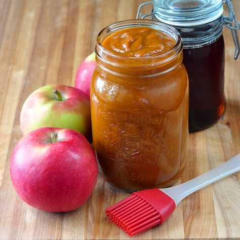 Apple Bbq Sauce Recipe, Apple Bbq Sauce, Oven Fried Chicken Wings, Bbq Sauce Homemade Easy, Easy Weekday Dinners, Cooking And Baking Recipes, Honey Barbecue Sauce, Homemade Barbecue, Roasted Pineapple