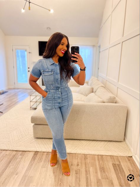 Good American Jumpsuit Outfit, Denim Jumpsuit Outfit Black Women, Denim Jumpsuit Outfit Winter, Jeans Jumpsuit Outfit, Denim One Piece Jumpsuit, Good American Jumpsuit, Denim Jumpsuits For Women, Jean Jumpsuit Outfit, Jumpsuit Outfit Winter