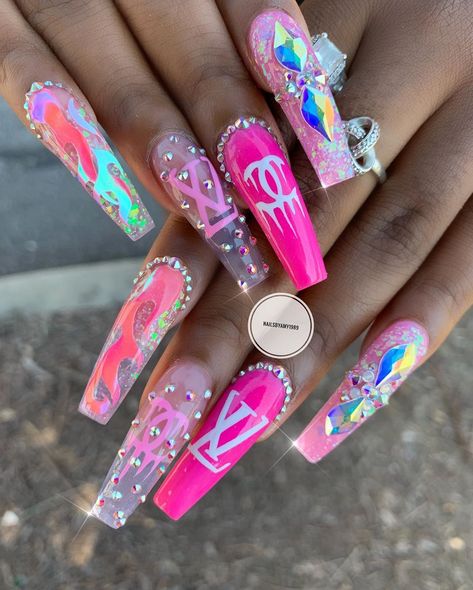 Lv and Chanel ??? ❤️#nailart #jellynails #nailsofinstagram #nails💅 #nailpro #nailmagazine #naildesigns #nailporn #naiswag #nailart… Chanel Nails, Drip Nails, Cute Acrylic Nail Designs, Her Nails, Simple Nail Designs, Fabulous Nails, Coffin Nails Designs, Bling Nails, Pretty Acrylic Nails