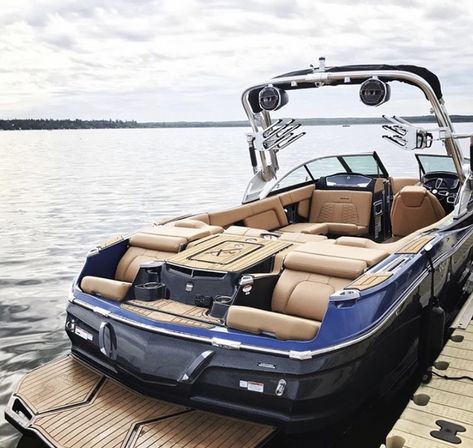 Mastercraft Ski Boats, Water Sports Photography, Wake Boat, Wake Surfing, Boat Upgrades, Mastercraft Boat, Malibu Boats, Boat Upholstery, Wakeboard Boats