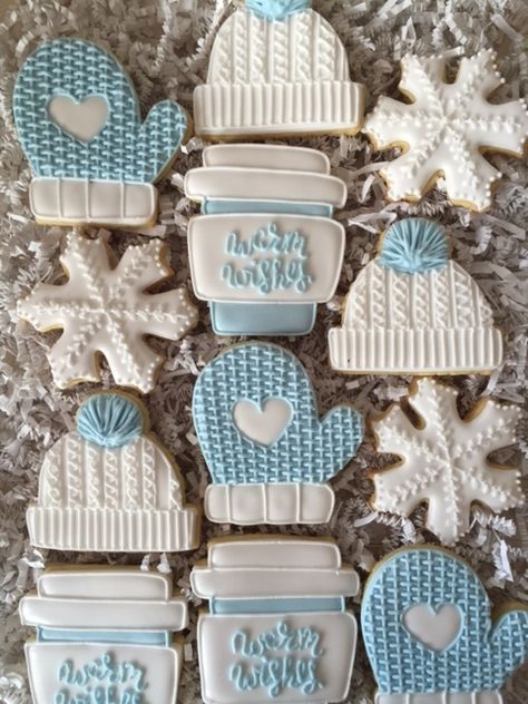 Seasonal Cookies Winter, Winter Theme Decorated Cookies, Decorated Winter Cookies, Winter Theme Sugar Cookies, Winter Cookie Designs, Winter Wonderland Cookies Decorated, Winter Theme Cookies, Winter Wonderland Sugar Cookies, Winter Themed Cookies