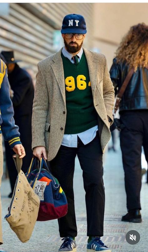 British Preppy Style Men, Mens Preppy Fall Fashion, Preppy Street Style Men, Preppy Male Outfits, Ivy League Style Men, Ralph Lauren Style Women, Preppy Style Men, British Street Style, Preppy Outfits Men