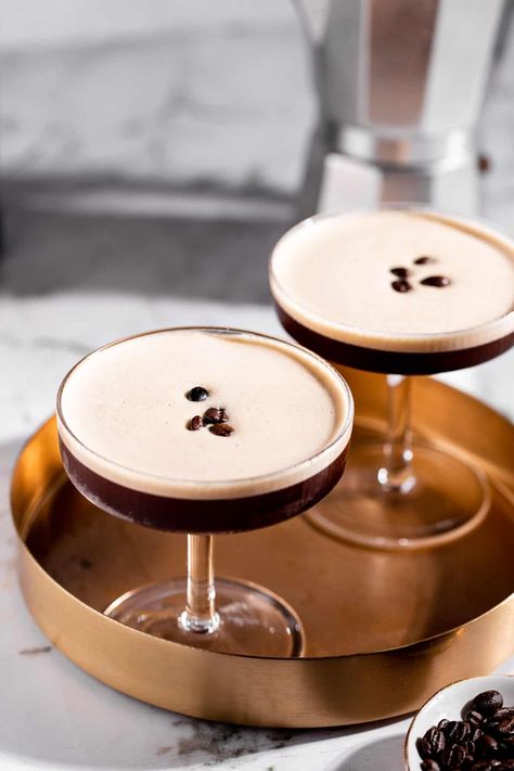 Mezcal Espresso Martini, Tequila Espresso Martini Recipe, Espresso Martini Tequila, Espresso Martini With Tequila, Tequila Espresso Martini, Espresso Cocktails, Tequila Sour Recipe, Tequila Martini, Coffee Tequila