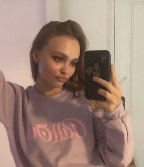 Lily Depp, Lily Rose Depp Style, Louis Partridge, Vanessa Paradis, Lily Rose Depp, Partridge, Lily Rose, Girl Crushes, Fav Celebs