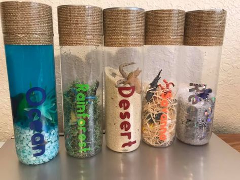 Sensory Bottles Preschool, Infant Sensory, Room Activities, Discovery Bottles, Sensory Bottle, Daycare Room, Easter Hair Bows, Sensory Crafts, Nursery Activities