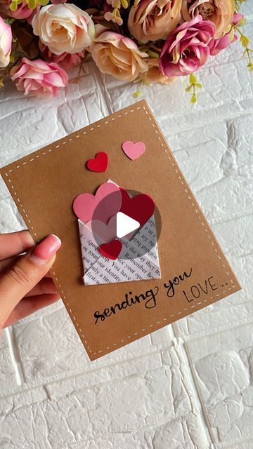 HANDMADE GIFTS AND SCRAPBOOK on Instagram: "Sending you LOVE❤️🫰🏻  Measurements: Brown sheet: 11*14cm Printed white sheet: 7*7cm Hearts: can be made in different sizes❣️  [Tip: take the base card sheet a little thick, preferably 300gsm]  Follow @handcrafted.shop for more such videos  Want more such videos?" I Love You Cards For Him Handmade, Birthday Gift For Boyfriend Diy, I Love You Card Ideas, Sending Love Card, Sorry Cards For Boyfriend Handmade, Cards Handmade Ideas Creative Easy Diy, Gift Cards For Boyfriend, Cards To Make For Your Boyfriend, Cute Handmade Cards For Boyfriend