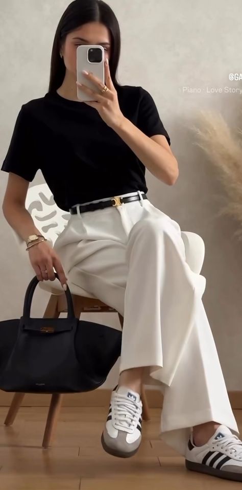 Looks Adidas, Samba Outfit, Professional Outfit, Old Money Outfit, Money Outfit, Skandinavian Fashion, Corporate Style, Office Outfits Women, Old Money Outfits