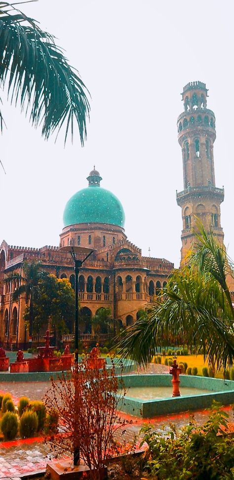 University of Allahabad University Of Allahabad, Allahabad University, University Photography, City Architecture, Girly Photography, Taj Mahal, University, Science, Architecture