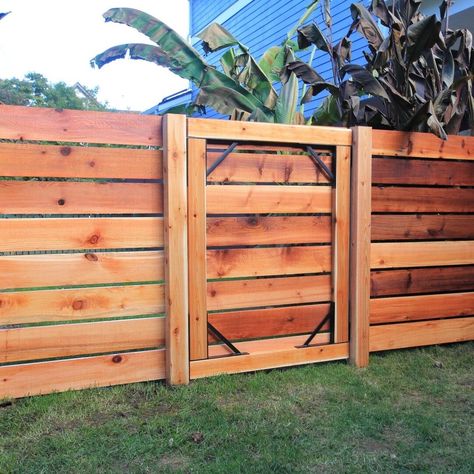 Fence Gate Ideas Wood, Gates For Fences, Diy Fences, Diy Gate, Wood Fence Gates, Gate Fence, Fence Gate Design, Gate Kit, Fence Designs