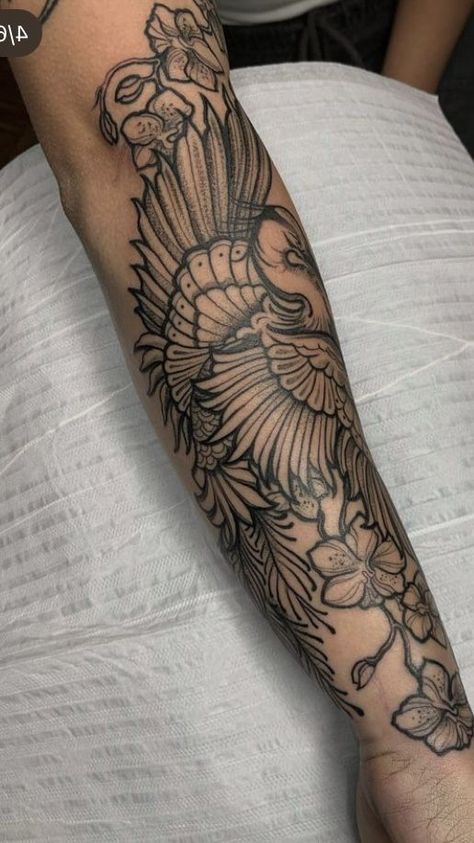 Heron Tattoo, Aesthetic Tattoo Ideas, Black Sleeve Tattoo, Unique Half Sleeve Tattoos, Cover Up Tattoos For Women, 50 Tattoo, Forarm Tattoos, Floral Tattoo Sleeve, Tattoos For Black Skin