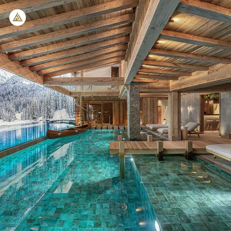 Luxury Chalet Interior, Indoor Swimming Pool Design, Courchevel 1850, Piscina Interior, Chalet Interior, Indoor Swimming Pool, Luxury Ski Chalet, Luxury Ski, Ski Holidays