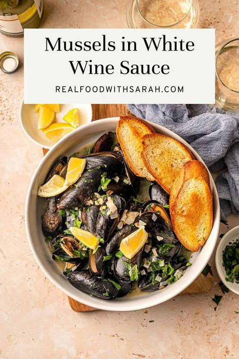 Enjoy this simple yet delicious Garlic Butter Mussels in White Wine Sauce recipe! Ready to eat in just 30 minutes, it's the perfect elegant dish for a weeknight meal or casual gathering with friends. Garlic Butter Mussels, Mussels In White Wine Sauce, Mussels In White Wine, White Wine Sauce Recipes, Seafood Risotto, Mussels Recipe, White Wine Sauce, Best Gluten Free Recipes, Wine Sauce