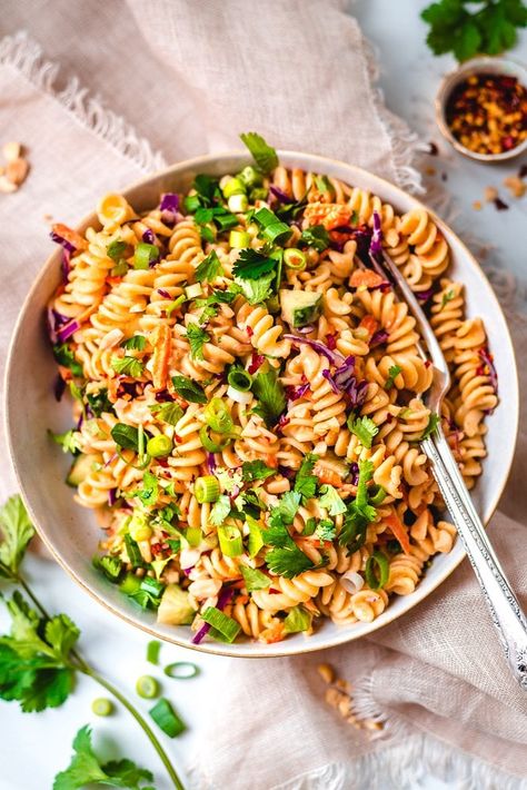 30-Minute Thai Peanut & Noodle Salad (Vegan) - Two Spoons Thai Pasta Salad, Noodle Salad With Peanut Sauce, Gf Lunch, Starch Diet, Best Vegan Salads, Salad With Peanut Sauce, Thai Peanut Noodles, Thai Noodle Salad, Homemade Peanut Sauce