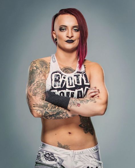 WWE on Instagram: “Happy birthday, @rubyriottwwe! 🖤🎂” Ruby Soho, Ruby Riott, Wwe Female Wrestlers, Wrestling Wwe, Instagram Happy Birthday, Wwe Womens, Women's Wrestling, Female Wrestlers, Epic Games