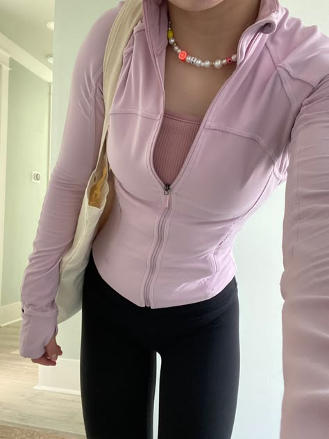 Meadow Sweet Pink Lululemon, Meadowsweet Pink Lululemon, Girly Active Wear, Pastel Sportswear, Athletic Jacket Outfit, Coquette Lululemon, Pink Jacket Outfit, Princess School, Pilates Outfits