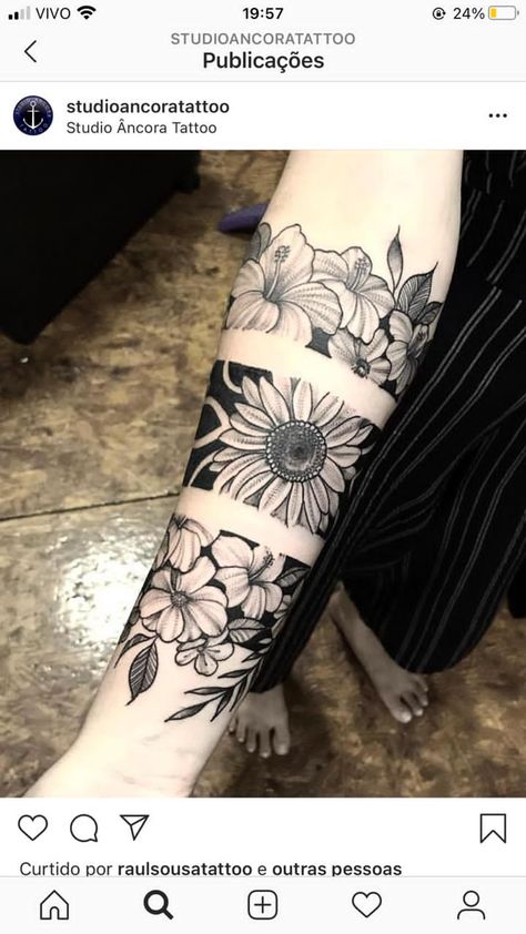 Sunflower Arm Band Tattoo, Sunflower Mandala Tattoo, Black Band Tattoo, Tattoo Sonne, Birthday Tattoo, Bouquet Tattoo, Forearm Tattoo Women, Arm Band Tattoo, Dope Tattoos For Women