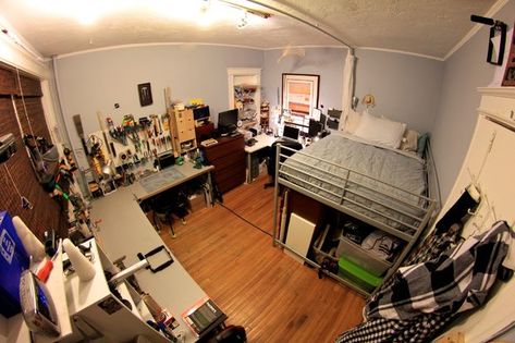 Picture of Bedroom/ Workshop Bedroom Workshop, Bedroom Workspace, Boston Apartment, Electronics Workshop, Workshop Design, Garden Tool Storage, Home Workshop, Room Setup, Room Ideas Bedroom